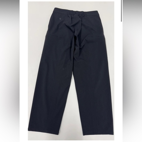 Lululemon Sz 6 Ventlight Cargo Mid Rise Crop 26" In Black - Picture 6 of 9